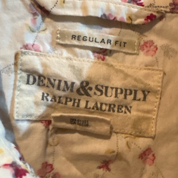 Ralph Lauren White and Pink Floral Casual Button Down Shirt Rare. - Picture 4 of 4